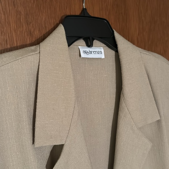 Women’s 24W Plus size Tan Apparenza Linen Jacket with Pockets - Picture 2 of 6